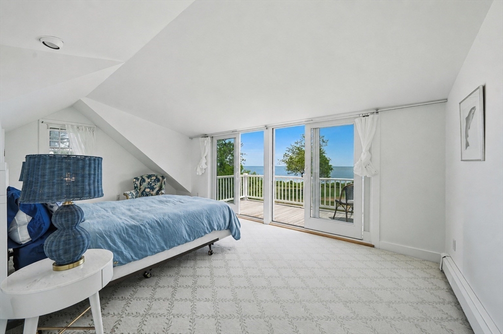 91 Plantingfield Way Edgartown, MA 02539