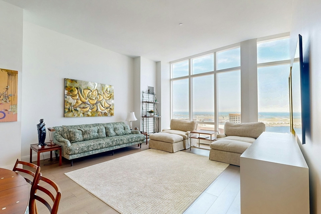 240 Devonshire St #U6011