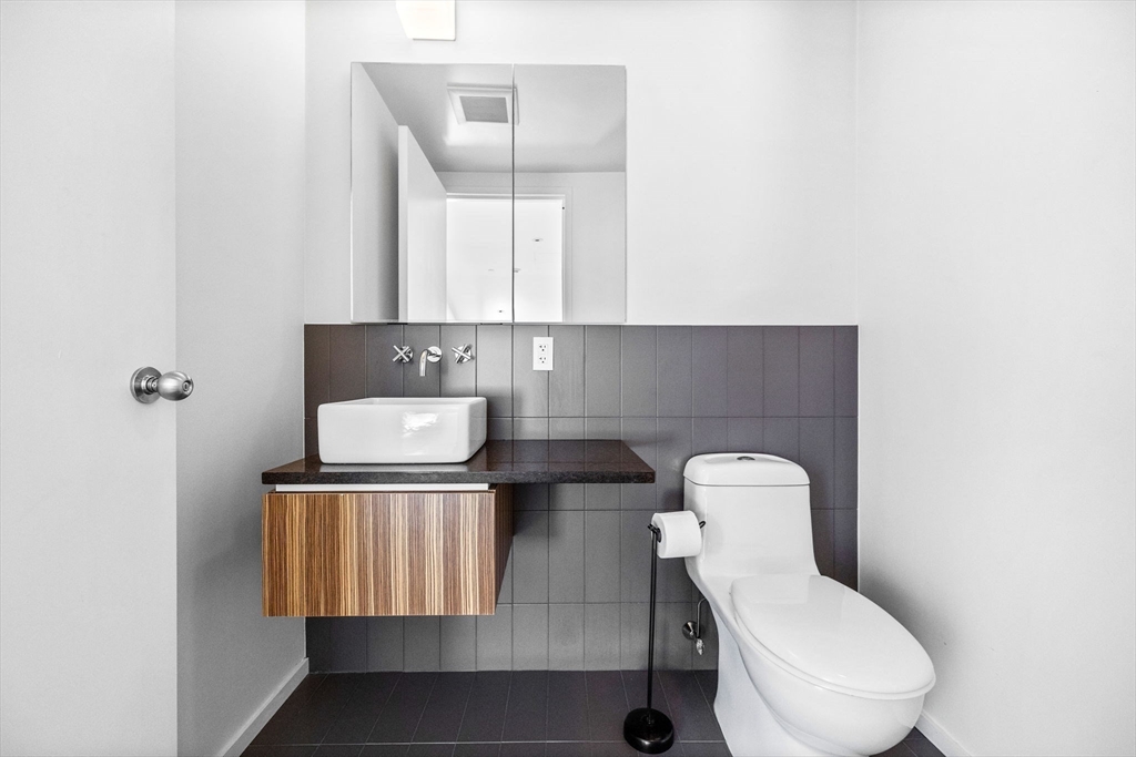 141 Dorchester Ave #U:616 Boston, MA 02127