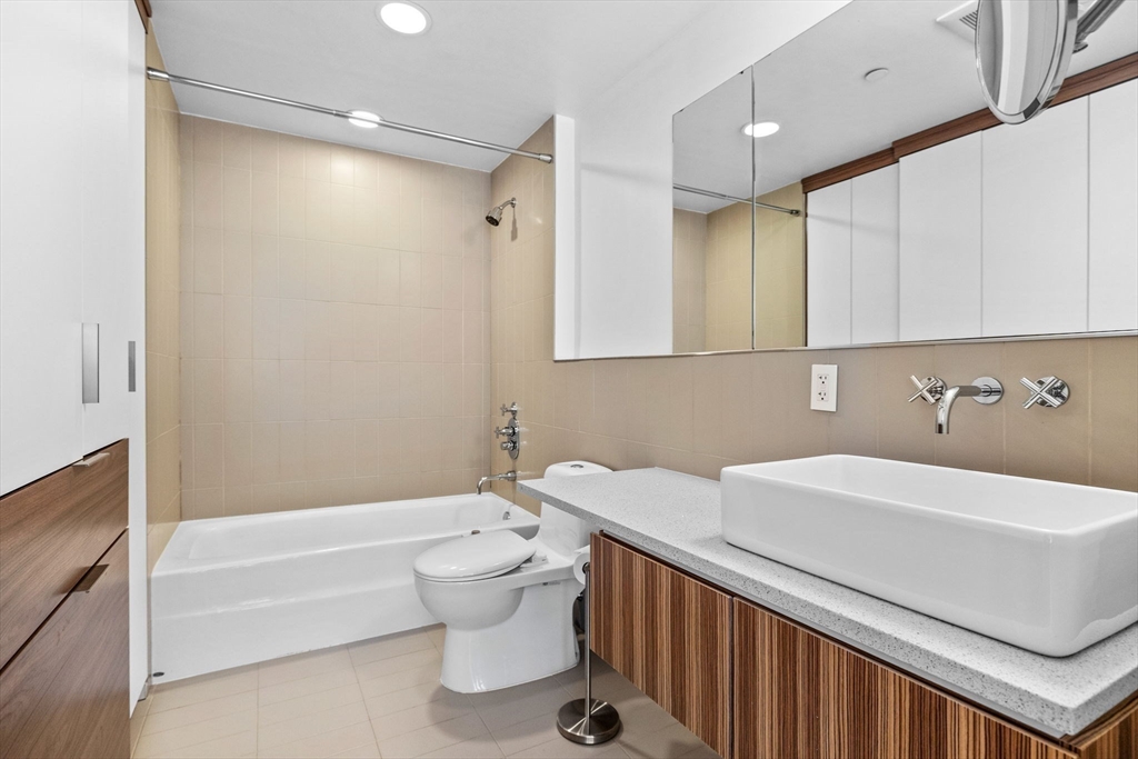 141 Dorchester Ave #U:616 Boston, MA 02127