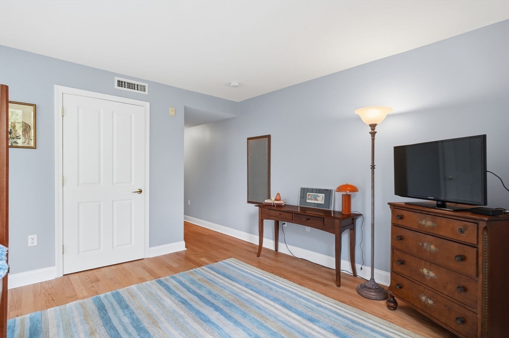 5 Ballister St #523 Wakefield, MA 01880