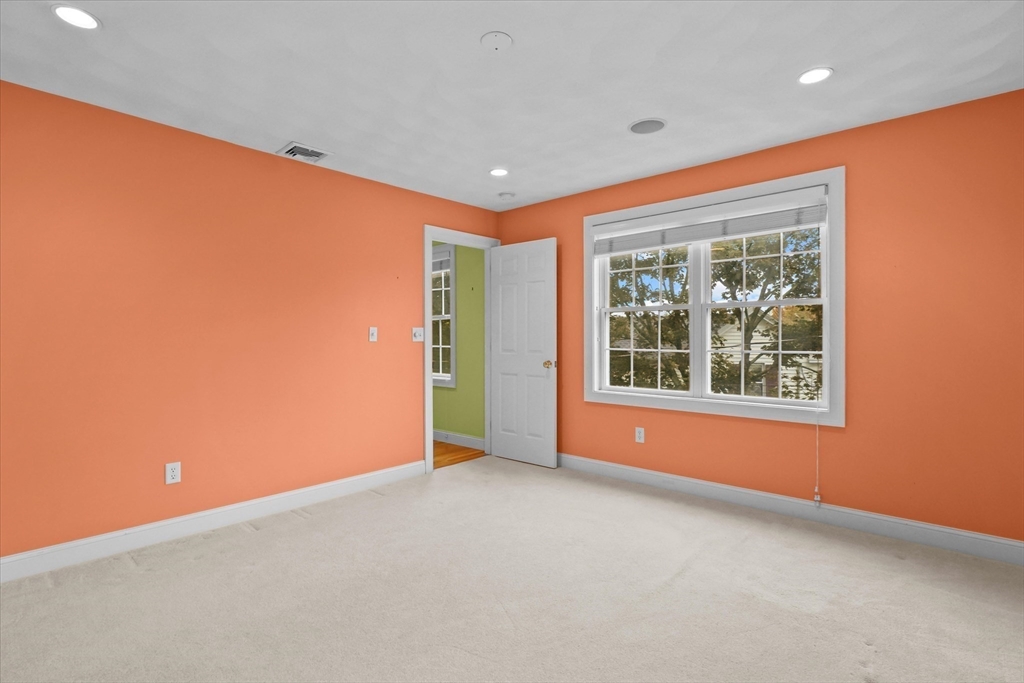5 Bateman Ct #5 Wakefield, MA 01880 5 Bateman Ct #5 Wakefield, MA 01880