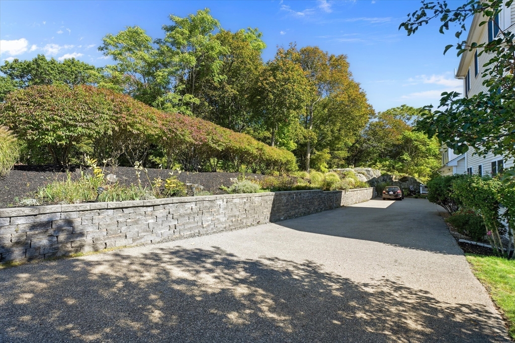 5 Bateman Ct #5 Wakefield, MA 01880 5 Bateman Ct #5 Wakefield, MA 01880