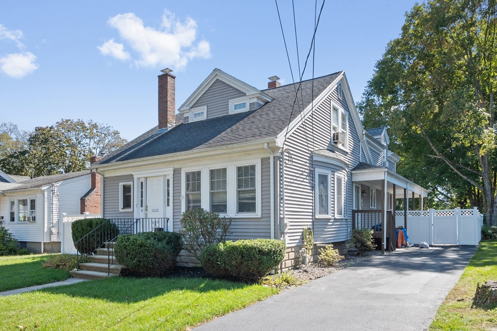 48 Cordis St Wakefield, MA 01880
