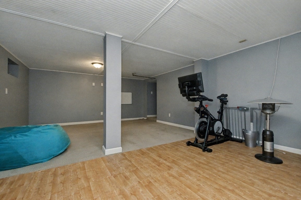 48 Cordis St Wakefield, MA 01880