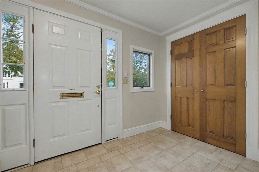 48 Cordis St Wakefield, MA 01880