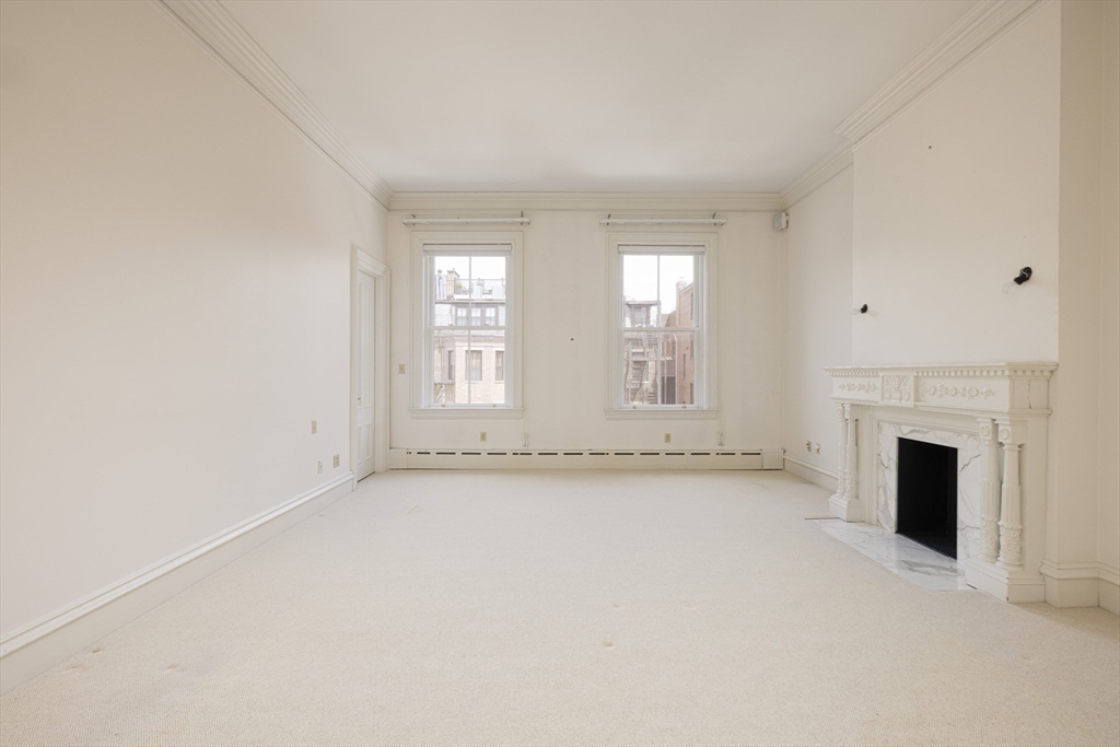 129 Commonwealth Ave Boston, MA 02116