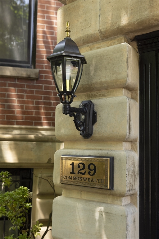 129 Commonwealth Ave Boston, MA 02116