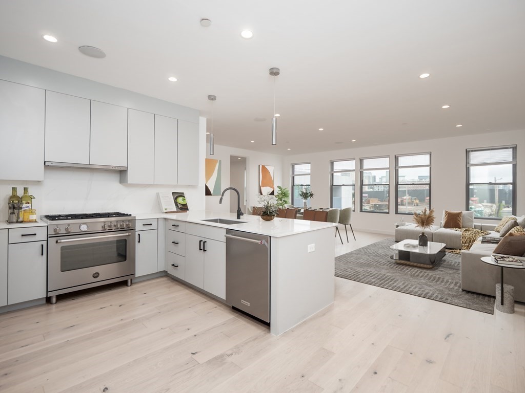 340 West 2nd St #19