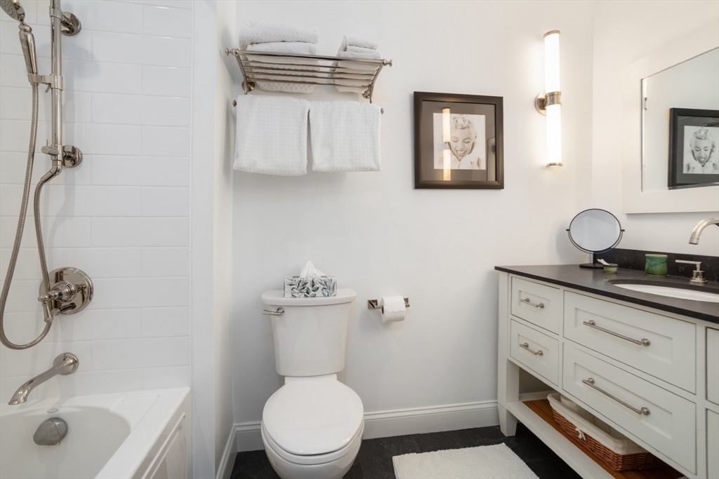 248 Albion St #231 Wakefield, MA 01880