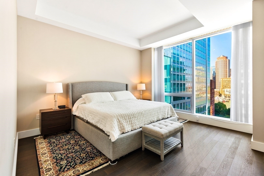 50 Liberty Dr #10K Boston, MA 02210