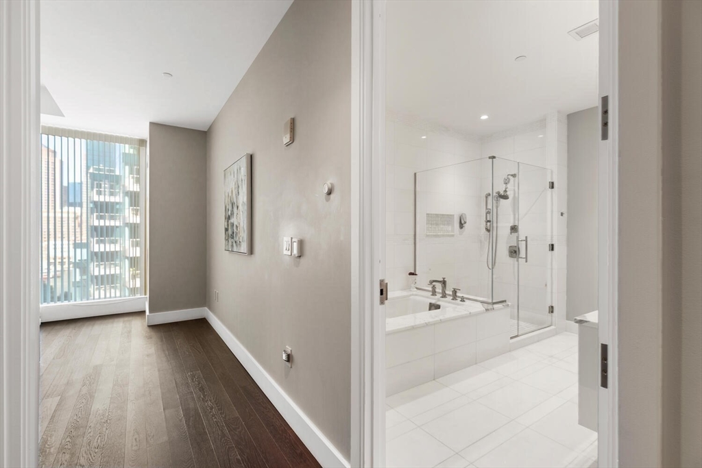 50 Liberty Dr #10K Boston, MA 02210