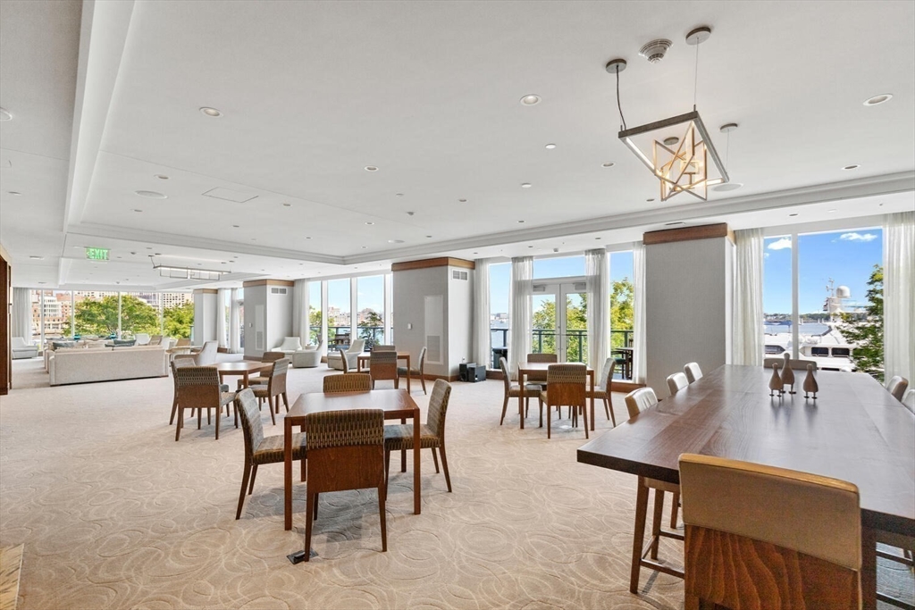 50 Liberty Dr #10K Boston, MA 02210