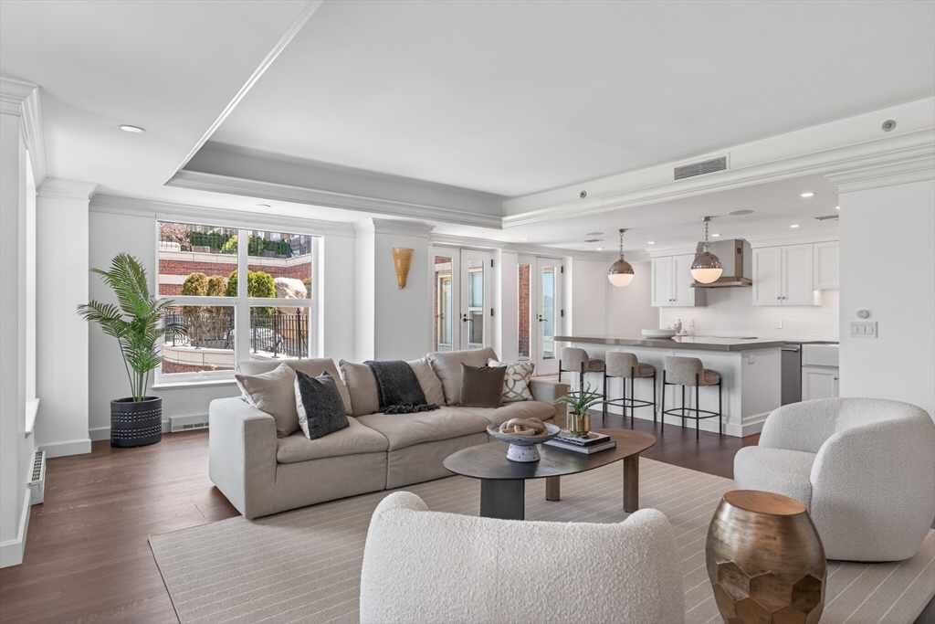 300 Boylston St #702 Boston, MA 02116