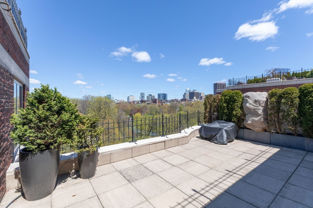 300 Boylston St #702 Boston, MA 02116