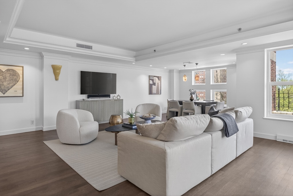 300 Boylston St #702 Boston, MA 02116