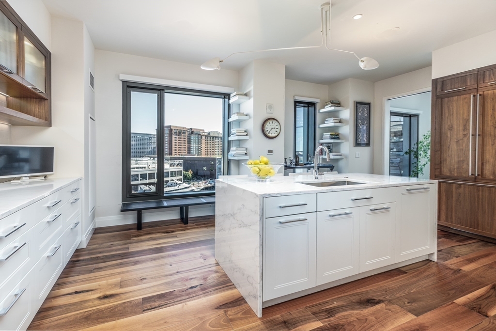 300 Pier 4th Blvd #PHM Boston, MA 02210 300 Pier 4th Blvd #PHM Boston, MA 02210