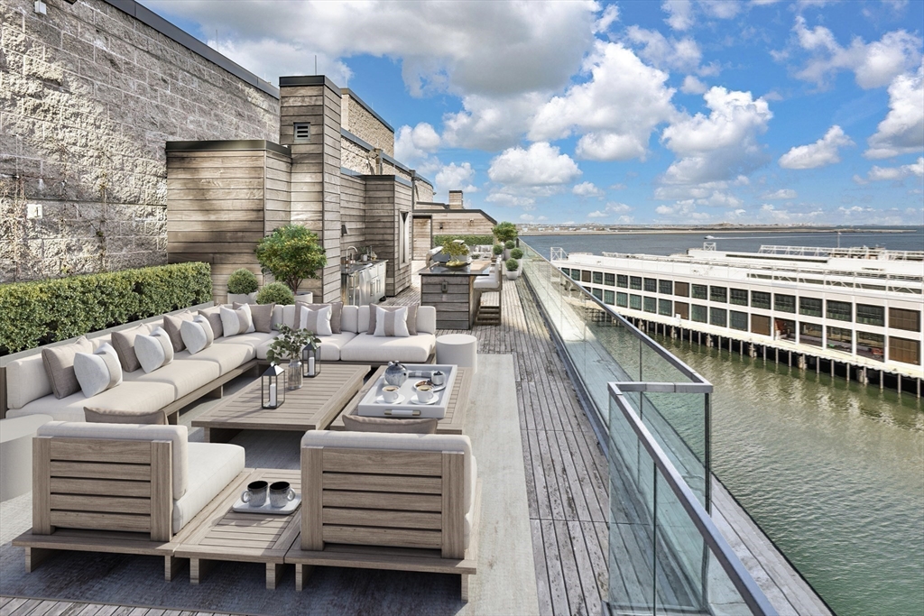 300 Pier 4th Blvd #PHM Boston, MA 02210 300 Pier 4th Blvd #PHM Boston, MA 02210