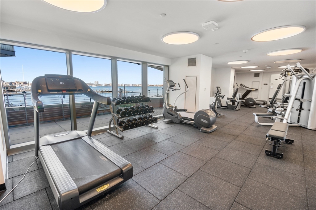 300 Pier 4th Blvd #PHM Boston, MA 02210 300 Pier 4th Blvd #PHM Boston, MA 02210