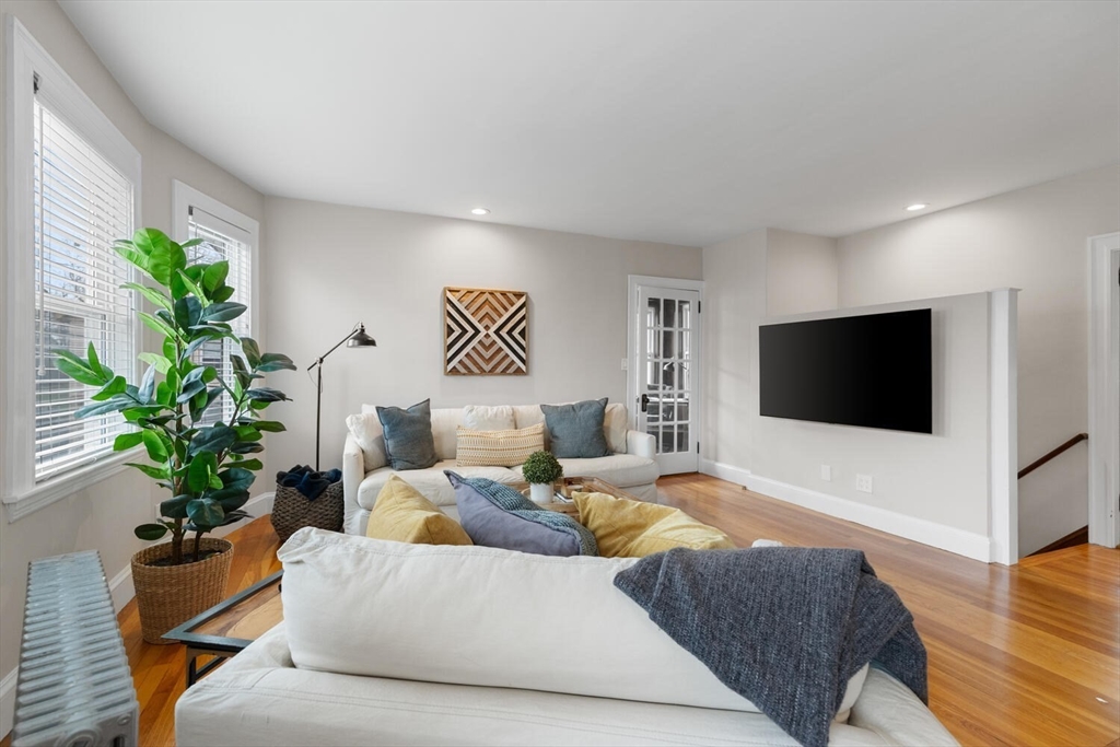 35 Richardson St #2 Wakefield, MA 01880