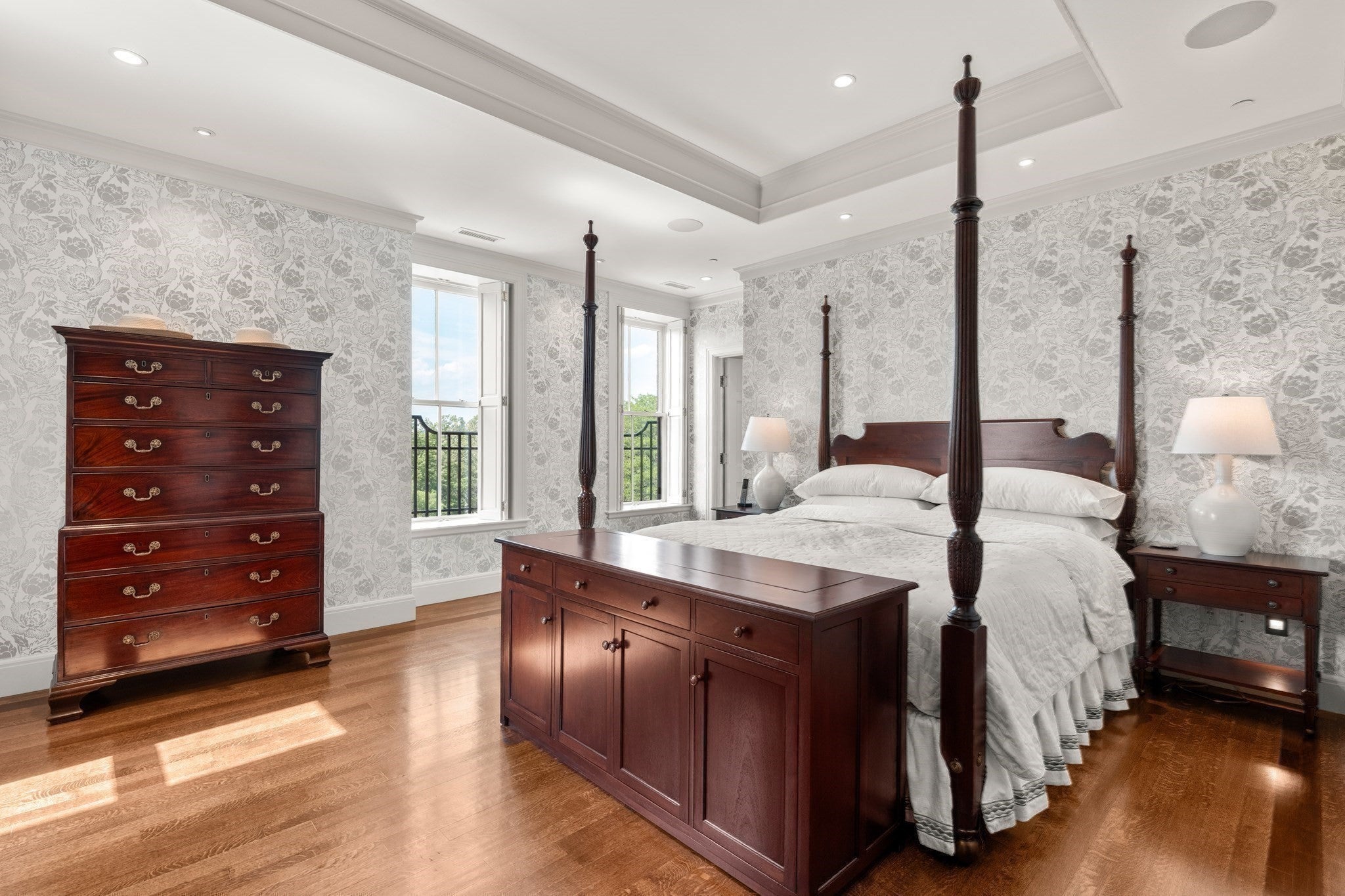 128 Beacon St #H Boston, MA 02116