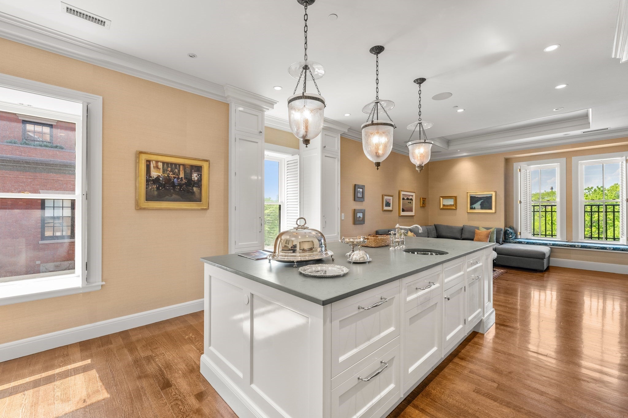 128 Beacon St #H Boston, MA 02116
