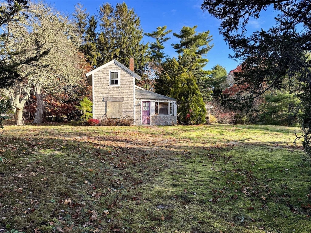 30 Pond St Barnstable, MA 02655