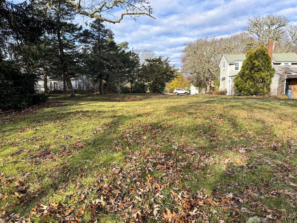 30 Pond St Barnstable, MA 02655