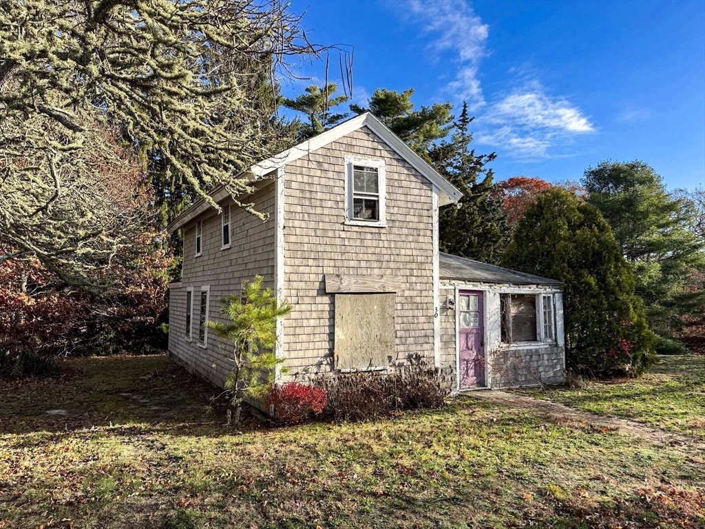 30 Pond St Barnstable, MA 02655