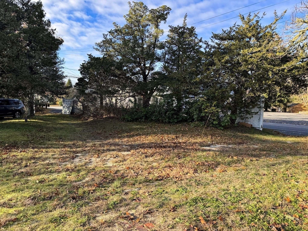 30 Pond St Barnstable, MA 02655