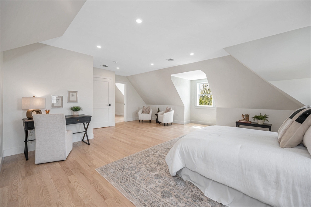 13 Chestnut St #1 Wakefield, MA 01880