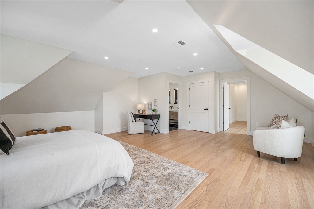 13 Chestnut St #1 Wakefield, MA 01880