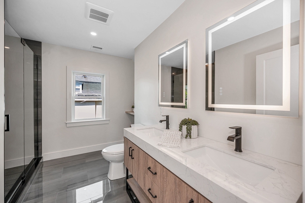 13 Chestnut St #1 Wakefield, MA 01880