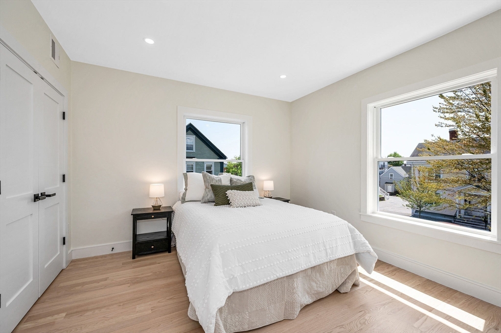 13 Chestnut St #1 Wakefield, MA 01880