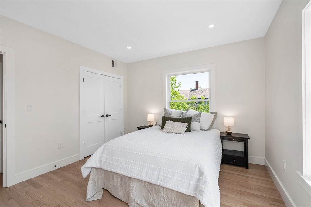 13 Chestnut St #1 Wakefield, MA 01880