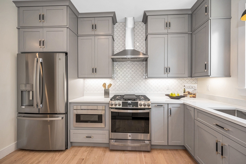 13 Chestnut St #1 Wakefield, MA 01880