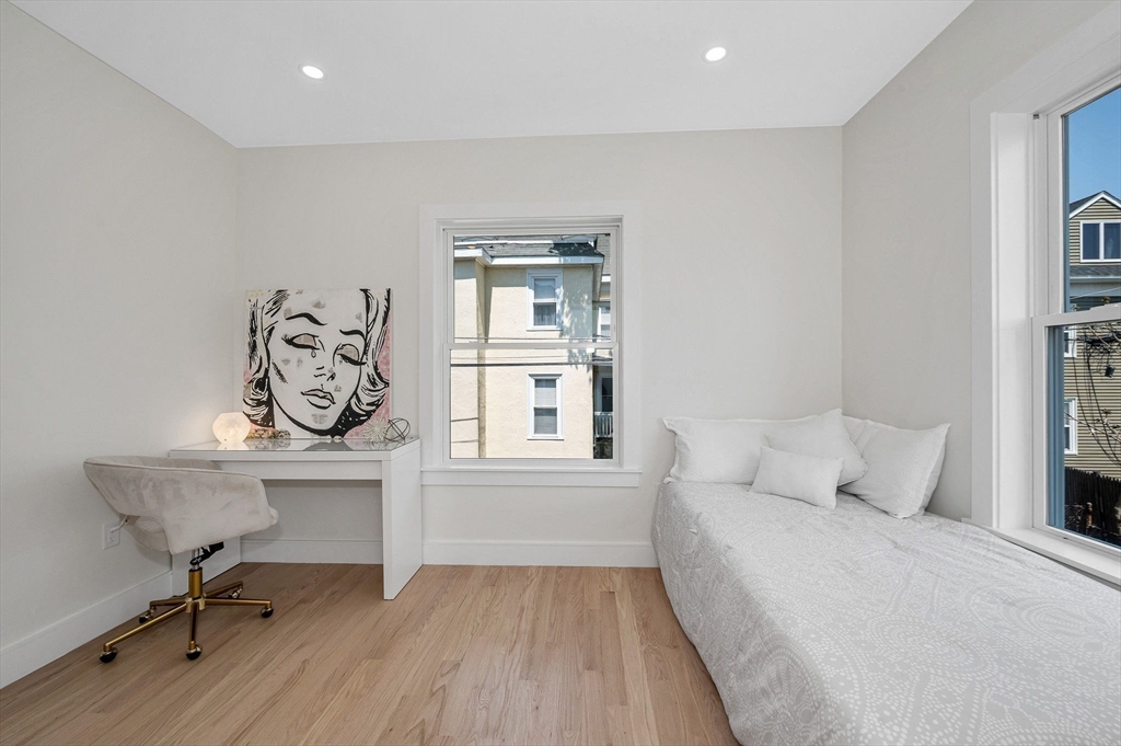 13 Chestnut St #1 Wakefield, MA 01880