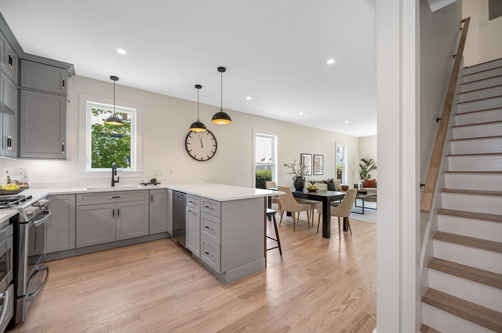 13 Chestnut St #1 Wakefield, MA 01880