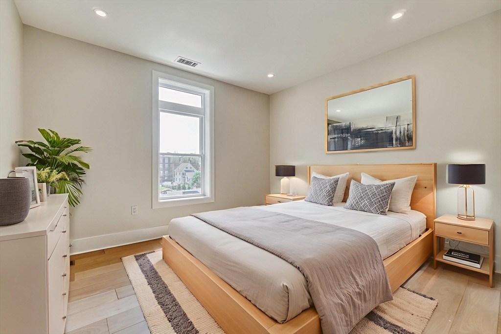 62 Foundry St #305 Wakefield, MA 01880