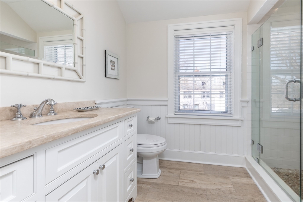 3 Dolphin Ct Nantucket, MA 02554