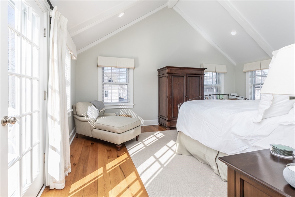 3 Dolphin Ct Nantucket, MA 02554