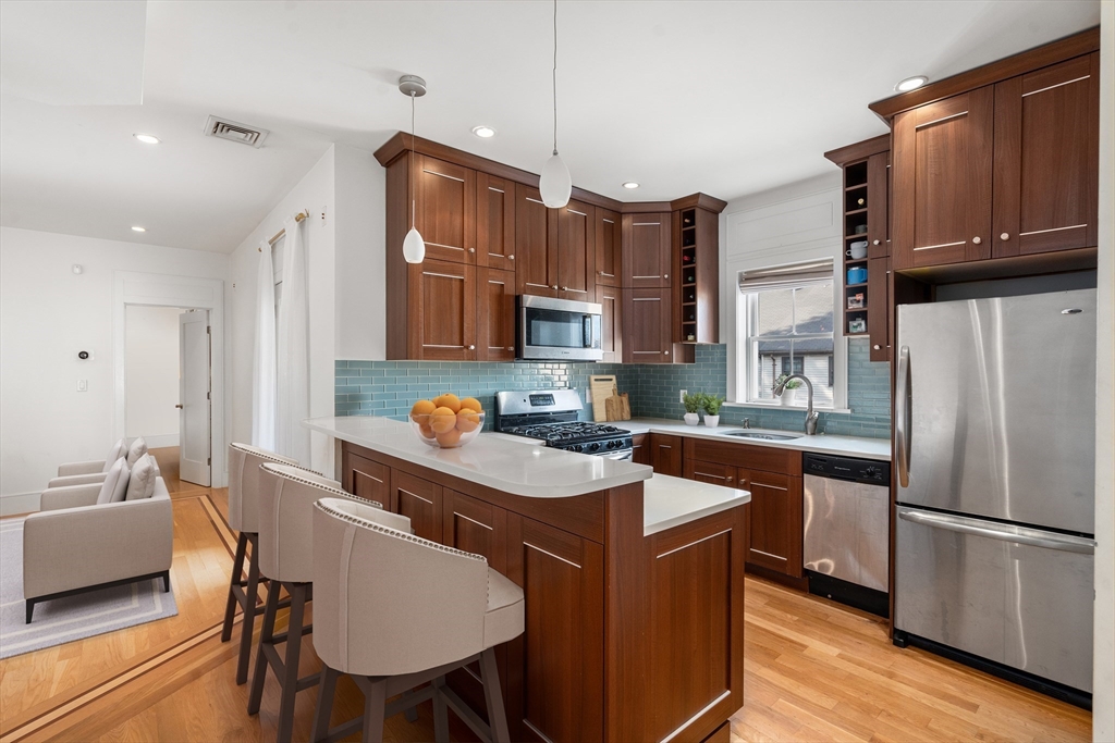 250 C St #5