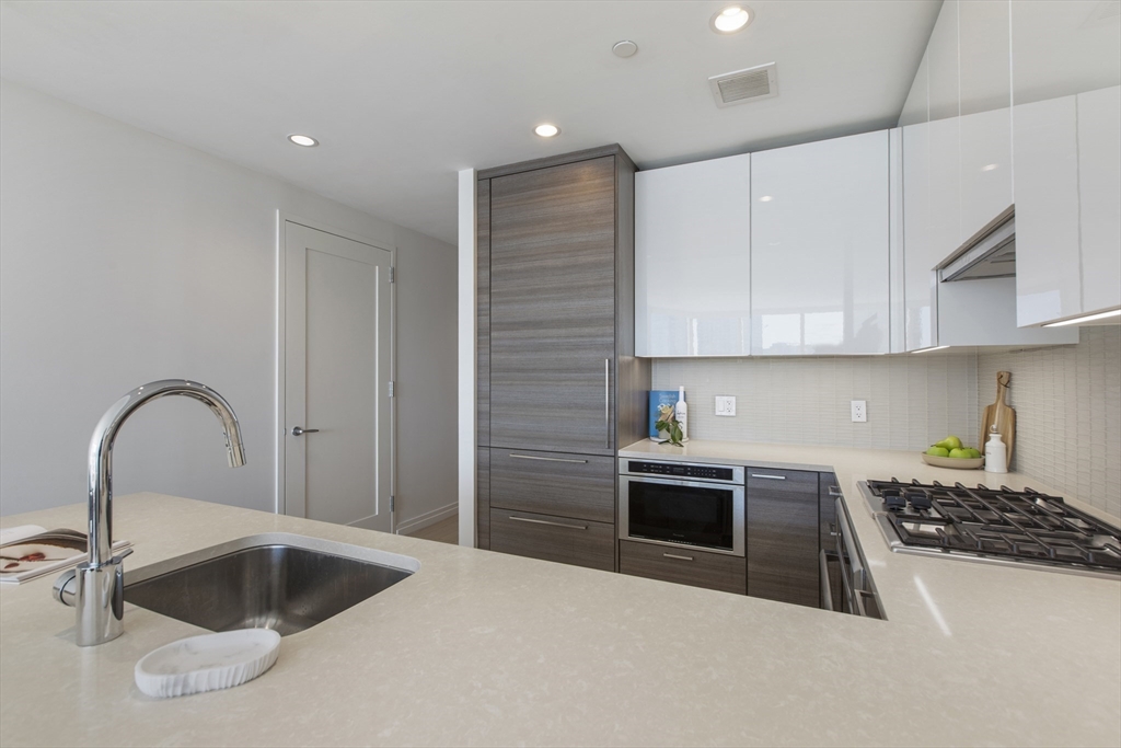 1 Franklin St #2310 Boston, MA 02110