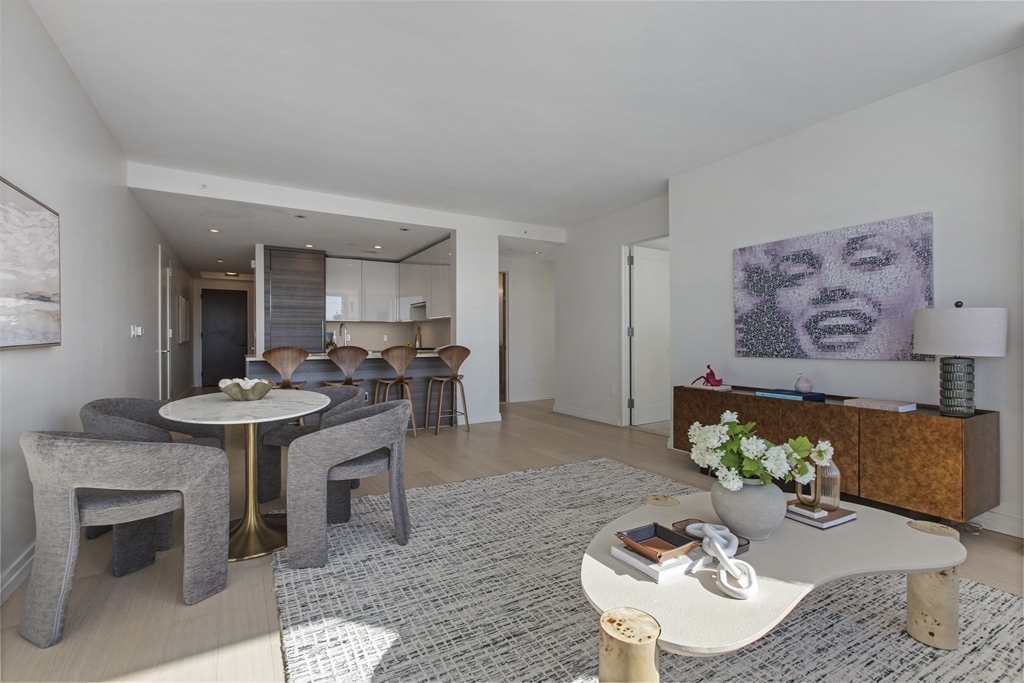 1 Franklin St #2310 Boston, MA 02110