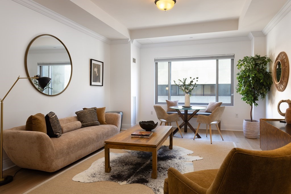 1 Huntington Ave #401