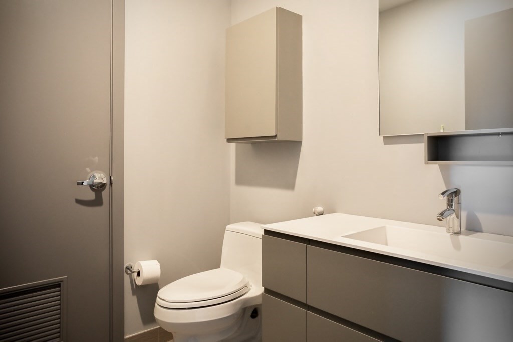 110 uart St #16H Boston, MA 02116