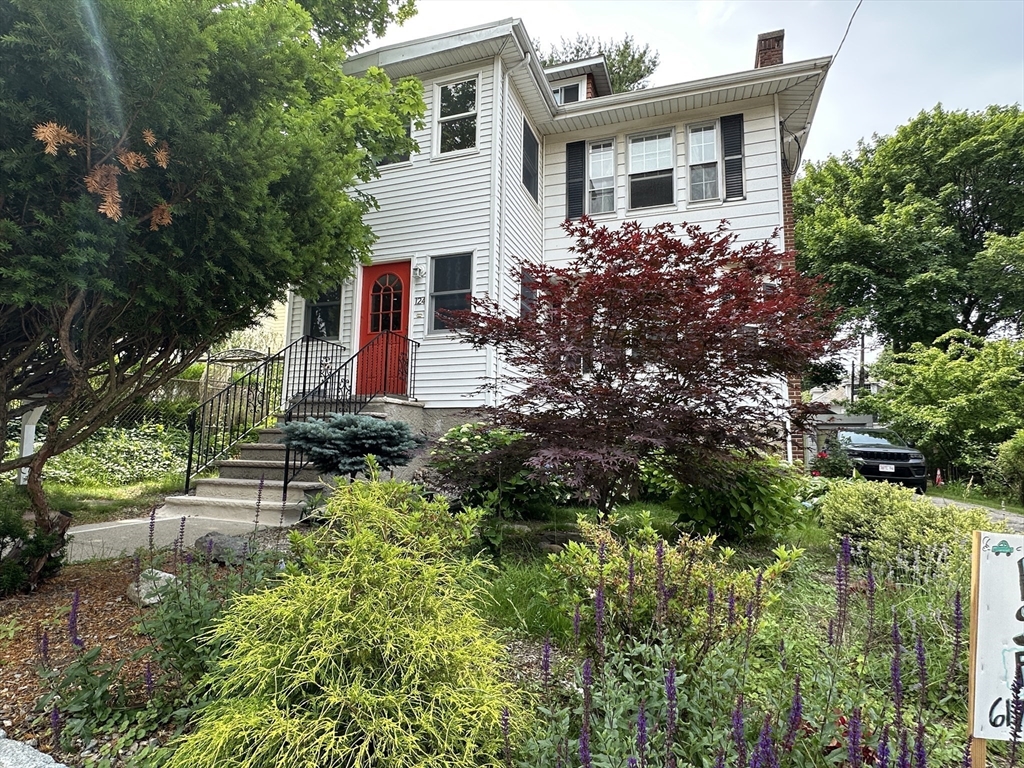 124 Bynner St #1