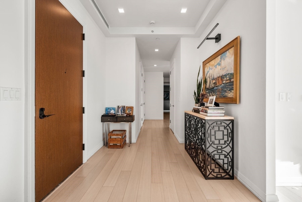 1 Franklin St #5002 Boston, MA 02110