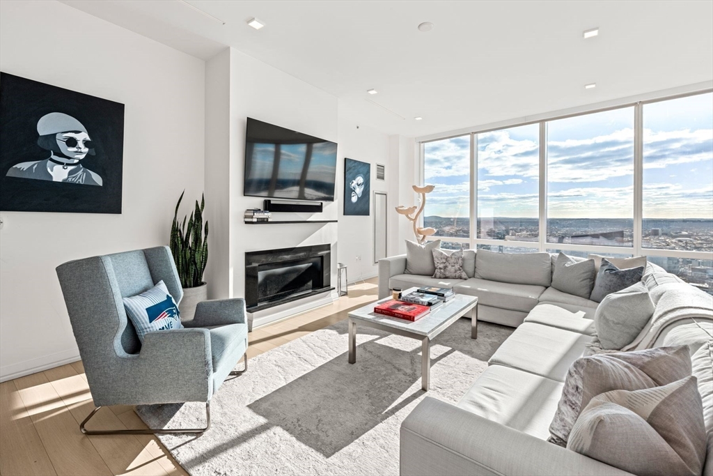 1 Franklin St #5002 Boston, MA 02110
