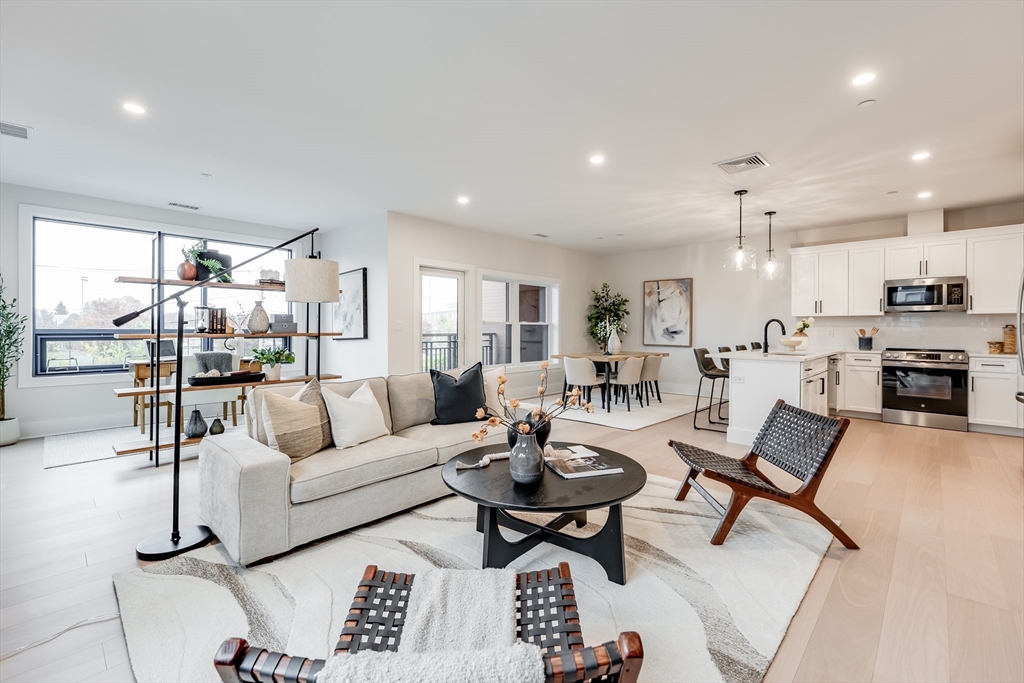 62 Foundry St #402 Wakefield, MA 01880